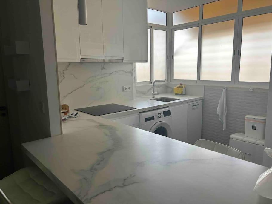 Ferienwohnung Elegante Loft En San Juan Playa Alicante Exterior foto